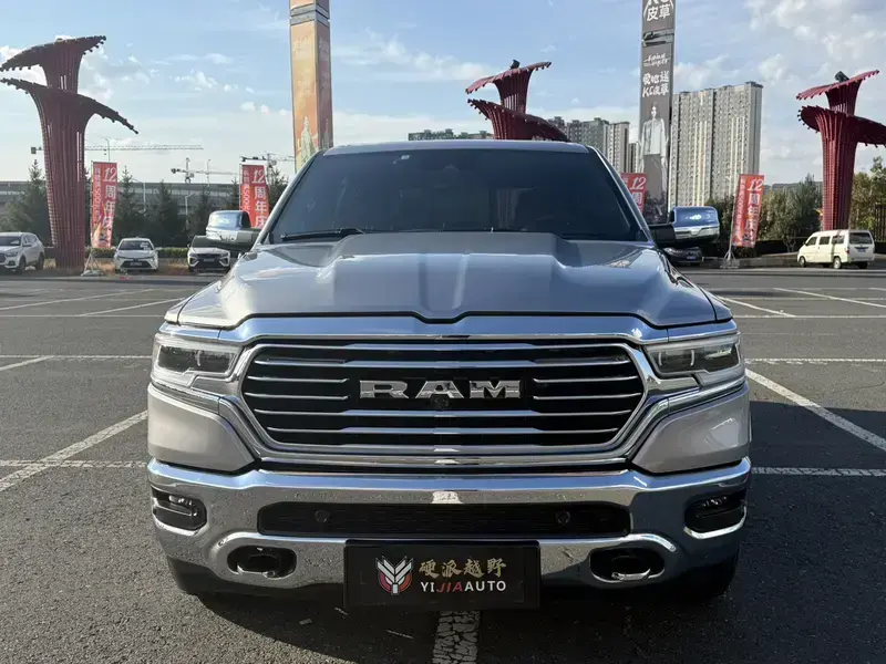 2022 Ram RAM Trucks с пробегом 32 000 км