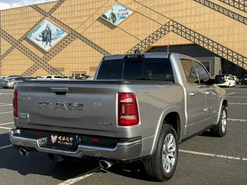 2022 Ram RAM Trucks с пробегом 32 000 км