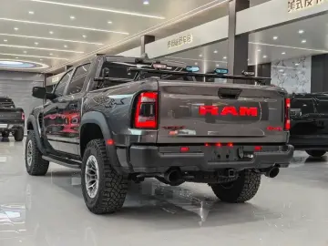 2024 Ram RAM Trucks с пробегом 50 000 км