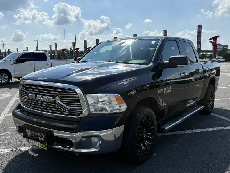 2015 Ram RAM Trucks с пробегом 200 000 км