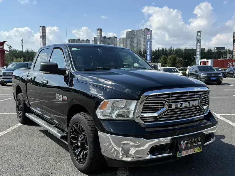 2015 Ram RAM Trucks с пробегом 200 000 км