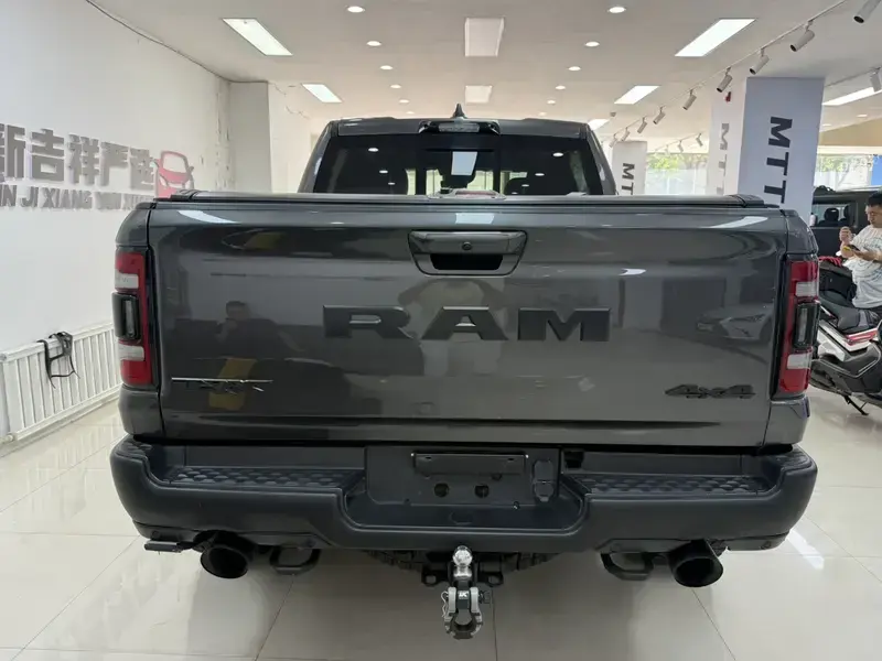 2023 Ram RAM Trucks с пробегом 48 000 км