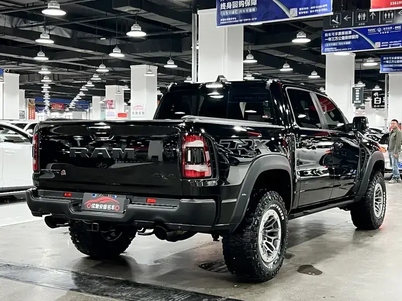 2022 Ram RAM Trucks с пробегом 90 000 км