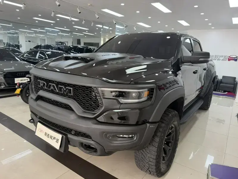 2023 Ram RAM Trucks с пробегом 70 000 км