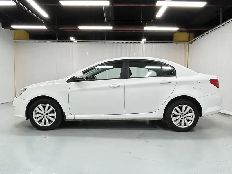 2014 Roewe 350 с пробегом 50 600 км