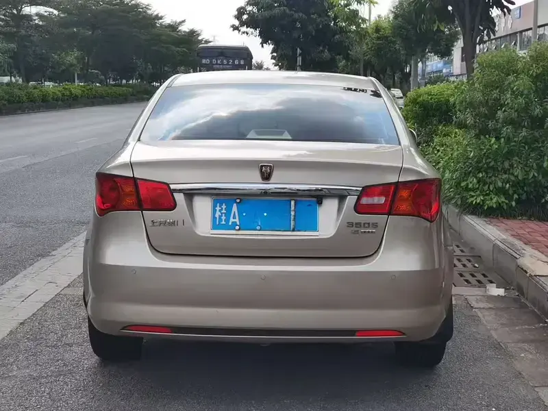 2013 Roewe 350 с пробегом 92 000 км