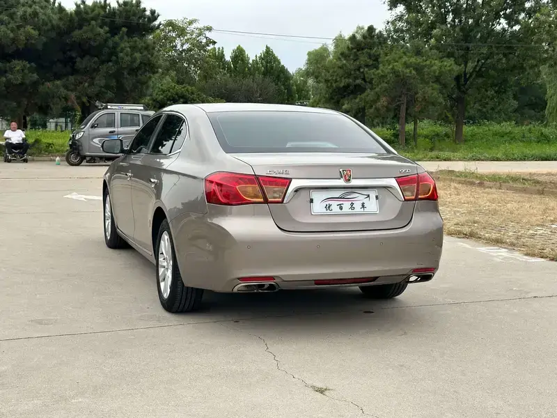 2012 Roewe 950 с пробегом 89 000 км