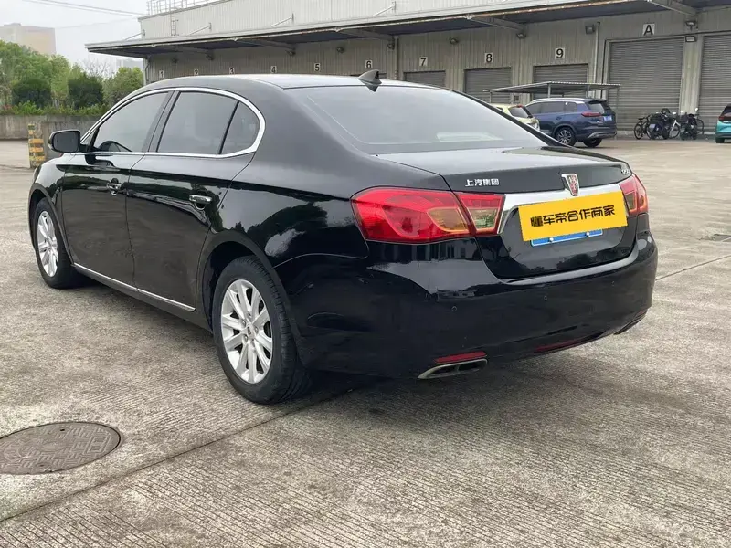 2012 Roewe 950 с пробегом 124 000 км