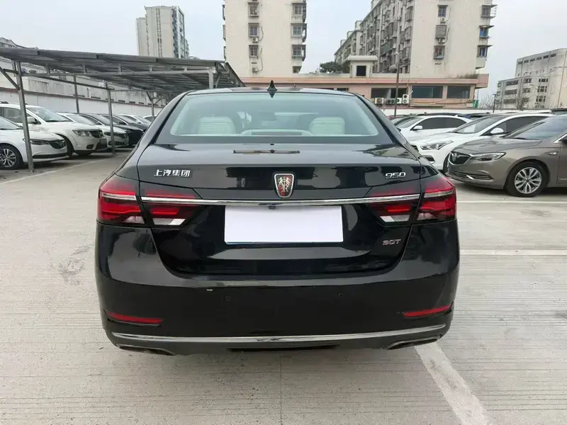 2017 Roewe 950 с пробегом 129 000 км