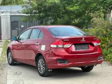 2015 Suzuki Alivio с пробегом 93 000 км