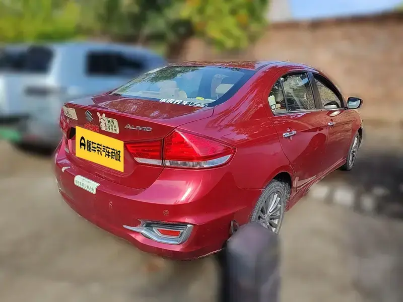 2015 Suzuki Alivio с пробегом 92 900 км