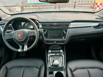 2019 Roewe Ei5 с пробегом 70 000 км