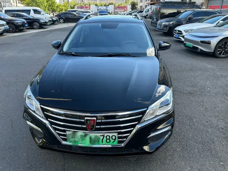 2018 Roewe Ei5 с пробегом 70 000 км