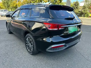 2018 Roewe Ei5 с пробегом 70 000 км