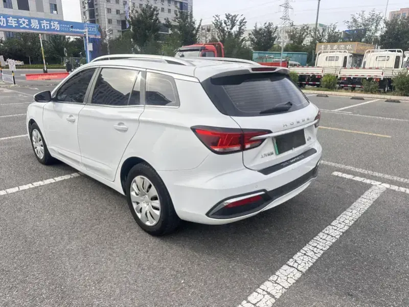 2018 Roewe Ei5 с пробегом 160 000 км