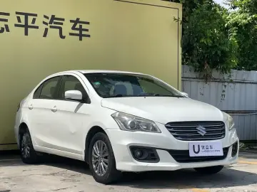 2015 Suzuki Alivio с пробегом 270 000 км