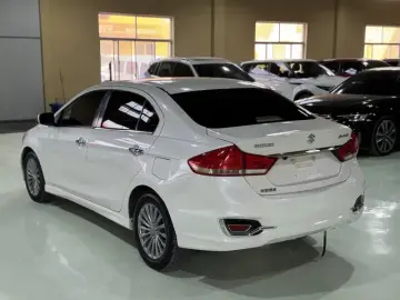 2015 Suzuki Alivio с пробегом 130 000 км