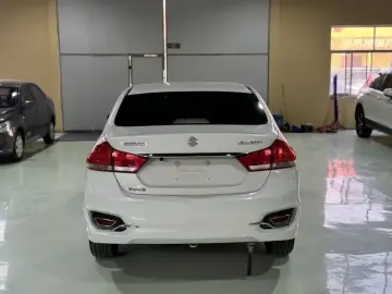 2015 Suzuki Alivio с пробегом 130 000 км