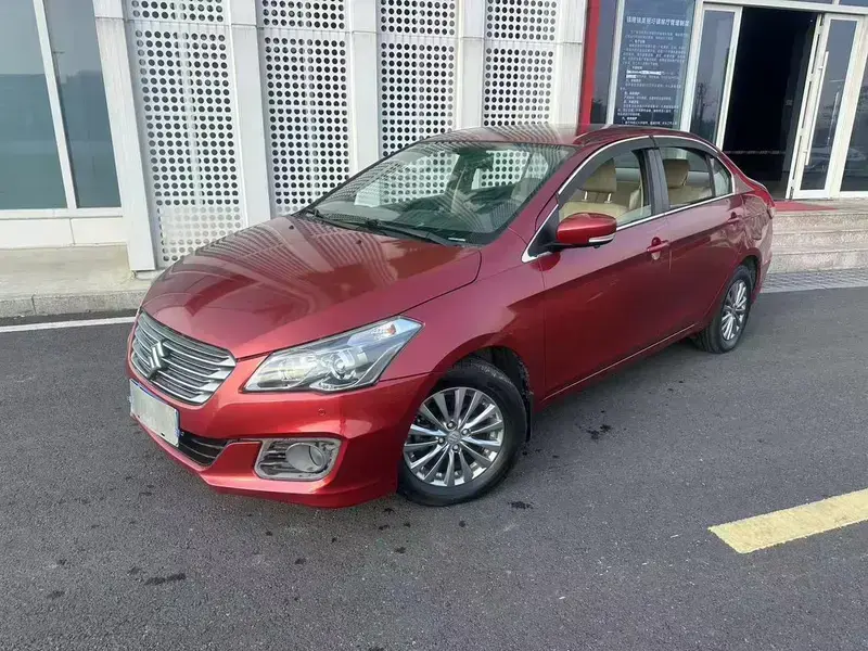 2015 Suzuki Alivio с пробегом 76 000 км