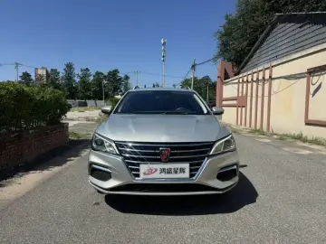 2018 Roewe Ei5 с пробегом 58 000 км