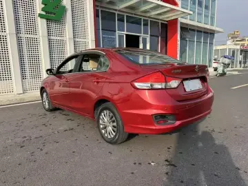 2015 Suzuki Alivio с пробегом 76 000 км