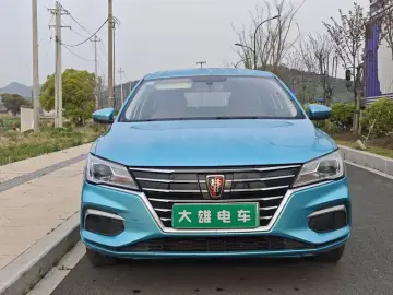 2020 Roewe Ei5 с пробегом 145 000 км