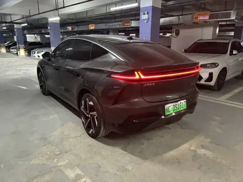 2023 Roewe Feifan R7 с пробегом 29 000 км