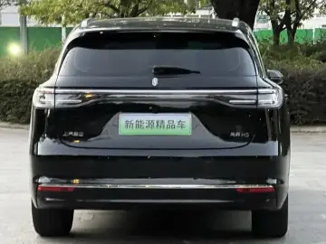 2025 Stelato SUV с пробегом 15 000 км