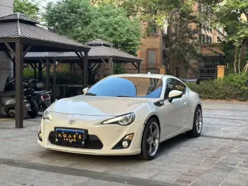 2013 Toyota 86 с пробегом 120 000 км