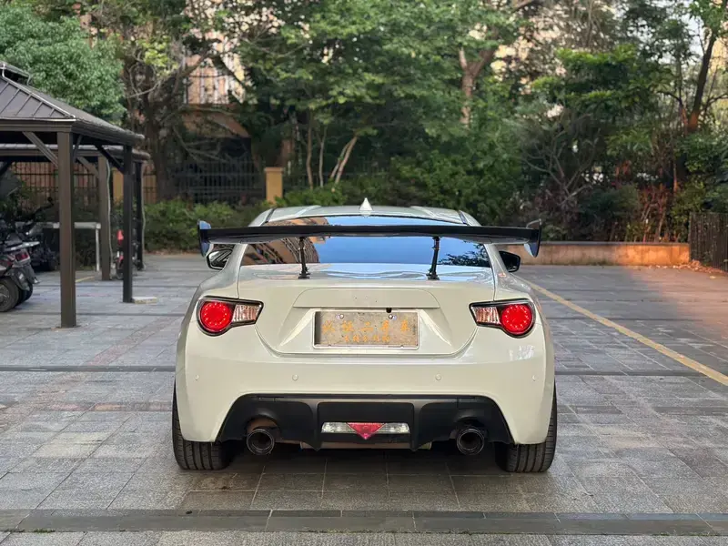 2013 Toyota 86 с пробегом 120 000 км