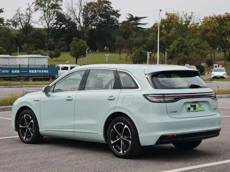 2026 Stelato SUV с пробегом 12 000 км