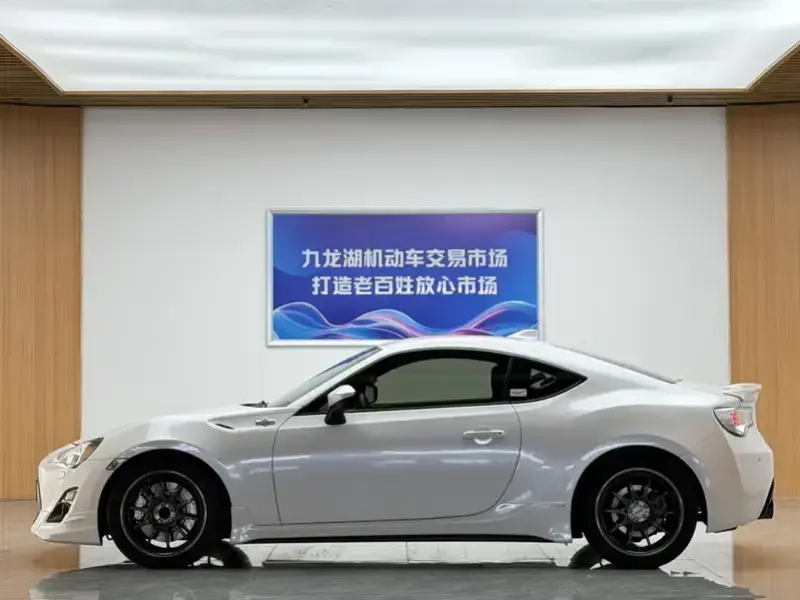 2014 Toyota 86 с пробегом 51 000 км