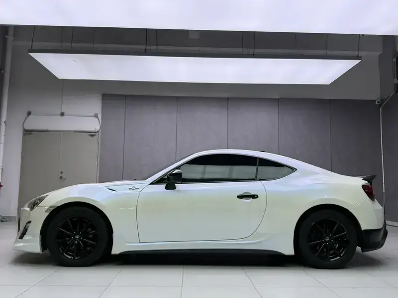 2013 Toyota 86 с пробегом 100 000 км