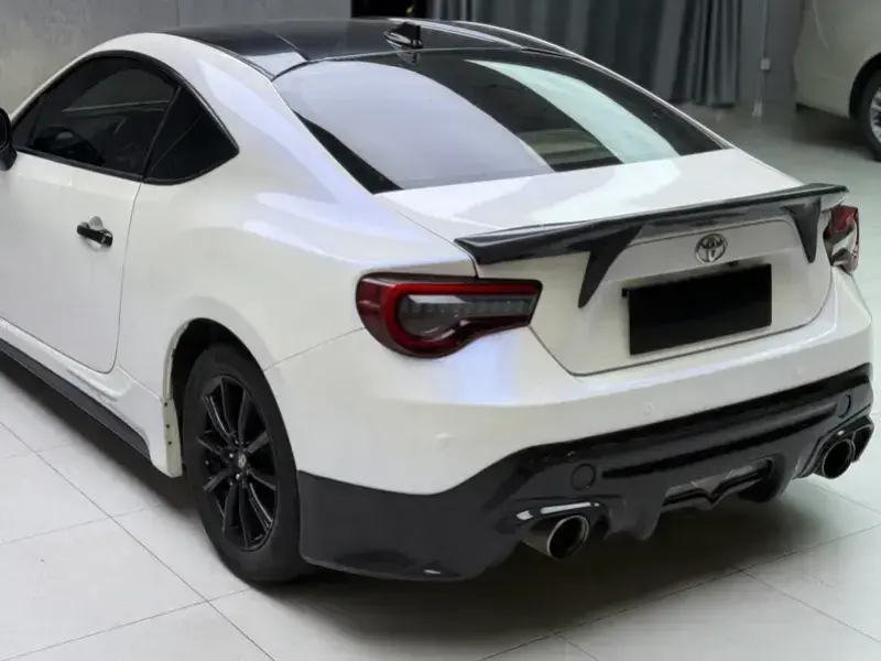 2013 Toyota 86 с пробегом 100 000 км