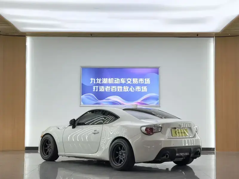 2014 Toyota 86 с пробегом 78 000 км