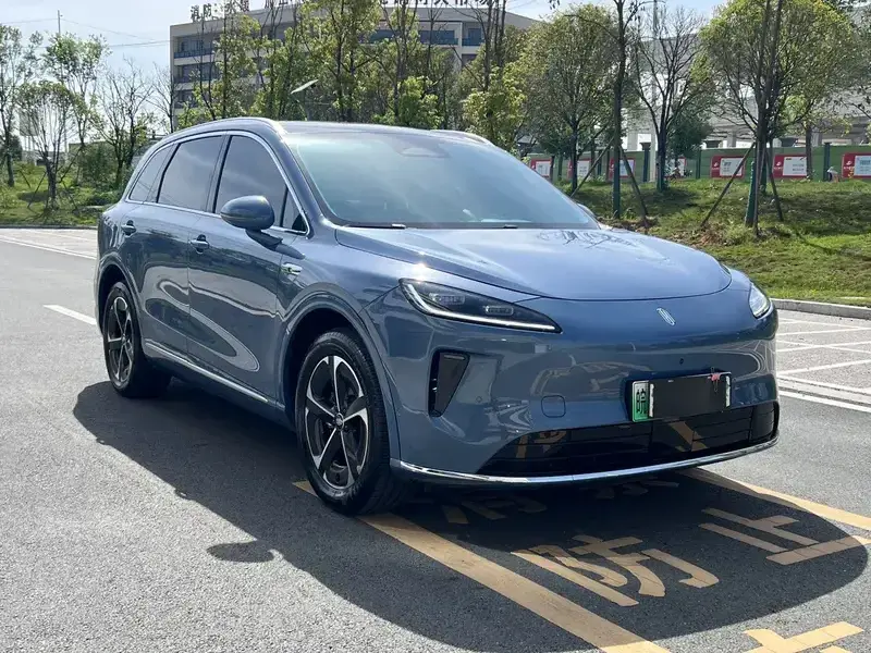 2025 Stelato SUV с пробегом 47 000 км
