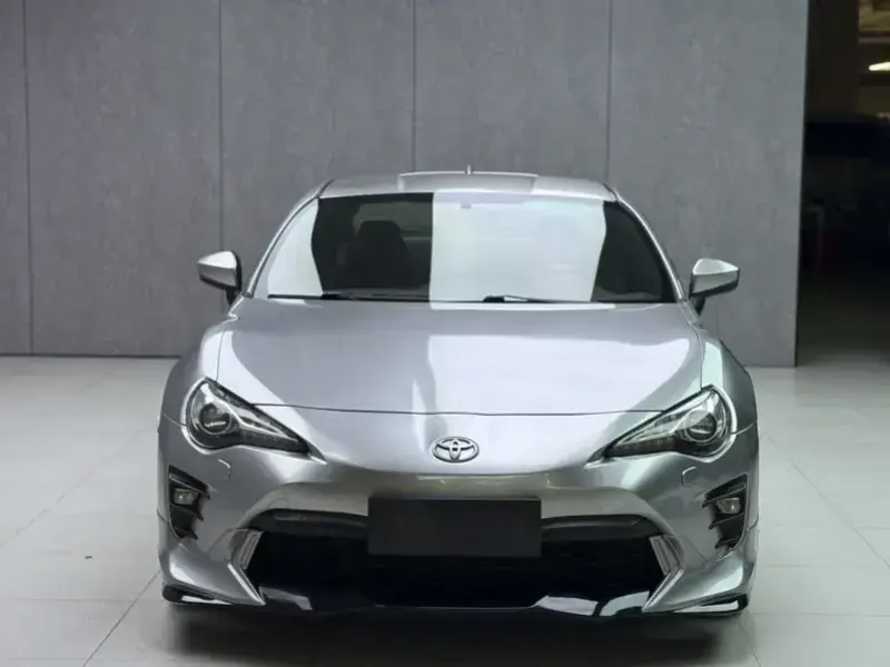 2017 Toyota 86 с пробегом 80 000 км
