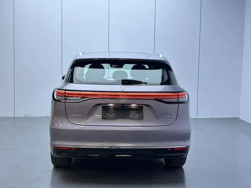 2025 Stelato SUV с пробегом 18 200 км