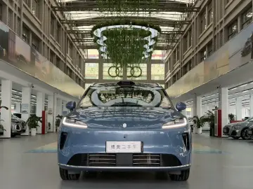 2025 Stelato SUV с пробегом 18 400 км
