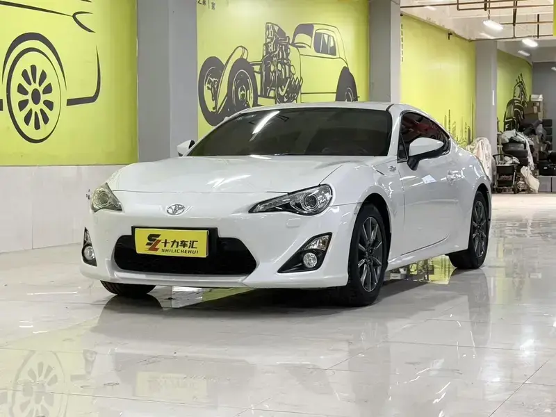 2013 Toyota 86 с пробегом 24 000 км