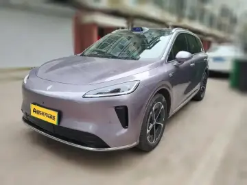 Stelato SUV
