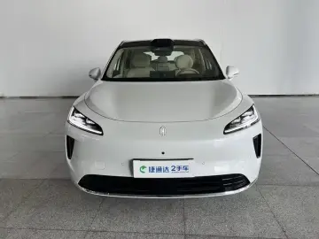 2025 Stelato SUV с пробегом 13 100 км