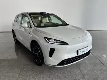 2025 Stelato SUV с пробегом 13 100 км
