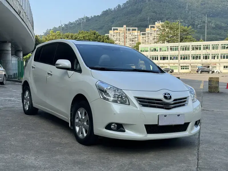 2011 Toyota E'Z с пробегом 101 000 км