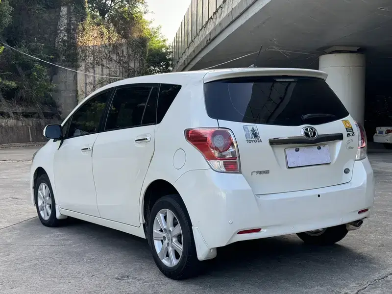 2011 Toyota E'Z с пробегом 101 000 км