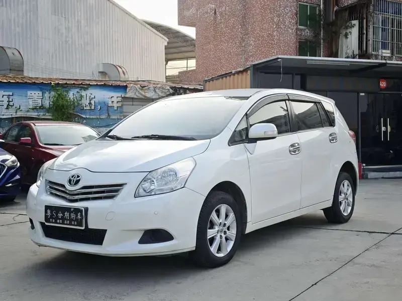 2014 Toyota E'Z с пробегом 98 000 км