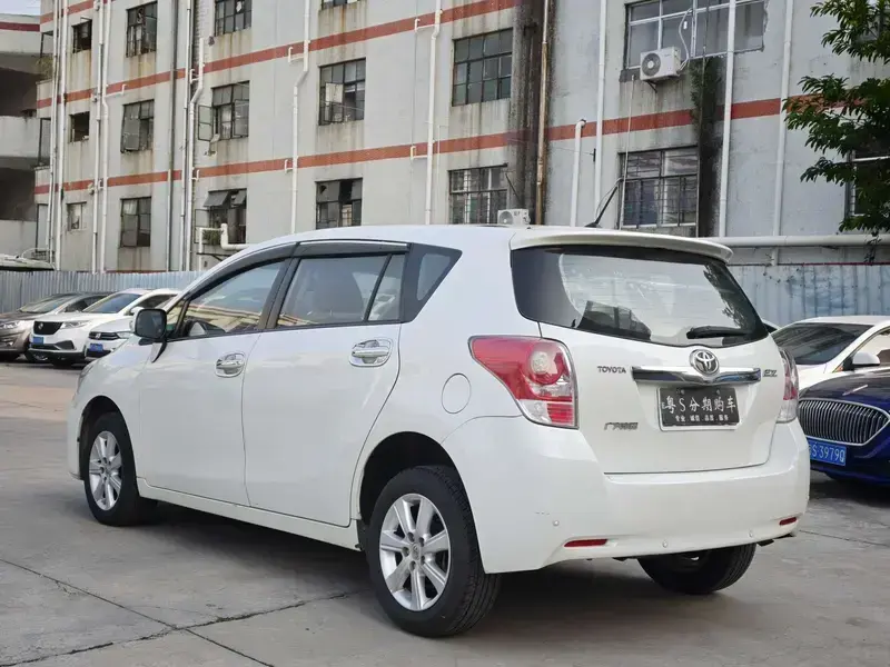 2014 Toyota E'Z с пробегом 98 000 км