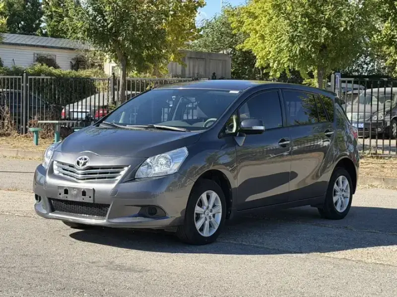 2011 Toyota E'Z с пробегом 159 000 км