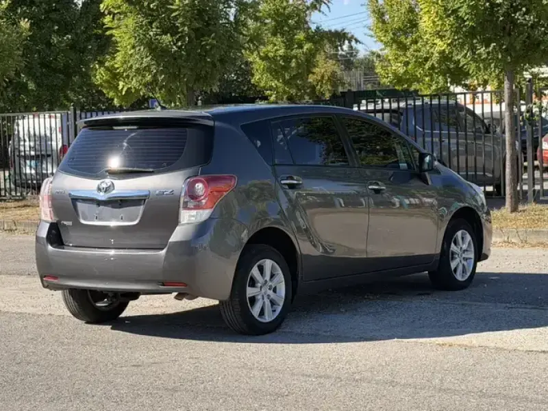 2011 Toyota E'Z с пробегом 159 000 км