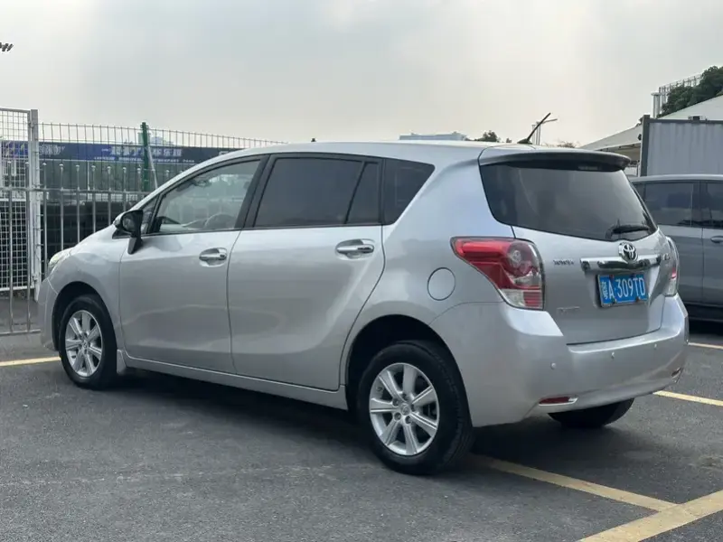 2014 Toyota E'Z с пробегом 100 000 км